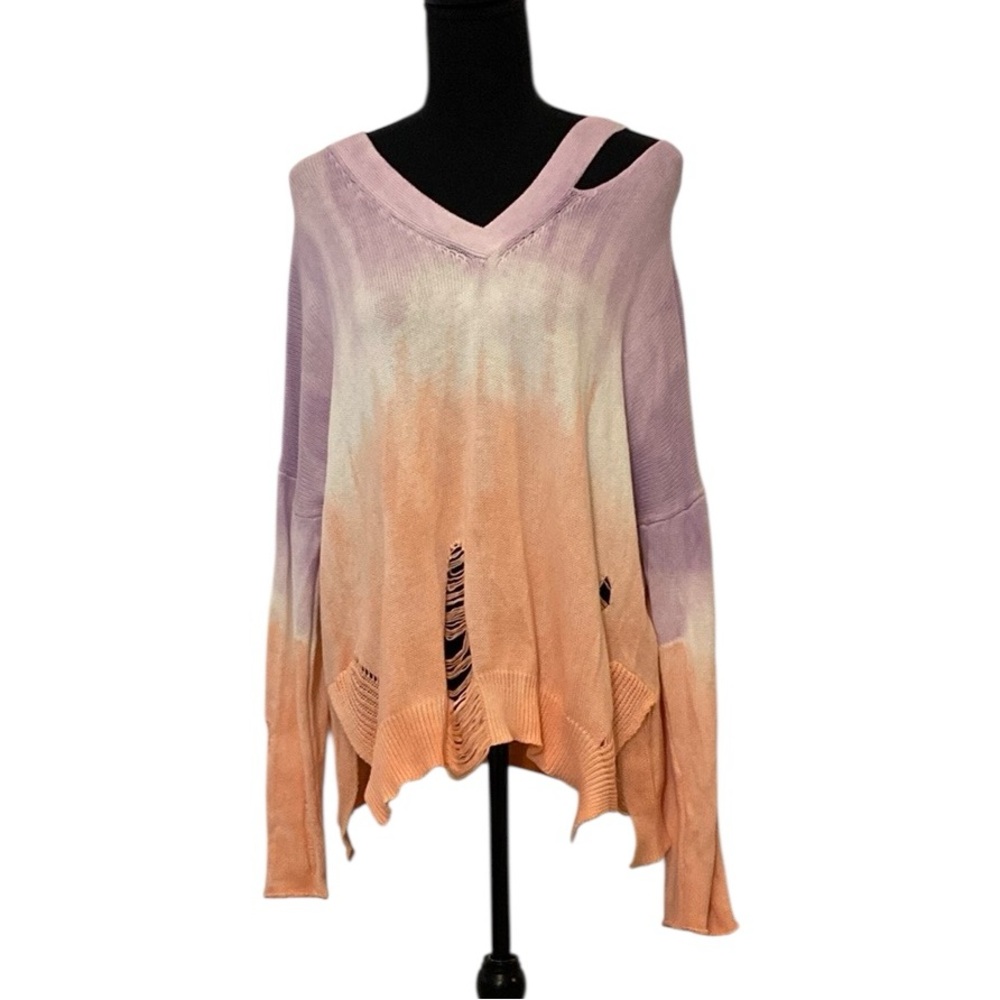 Fate Distressed Pink and Orange Ombre Sweater M
